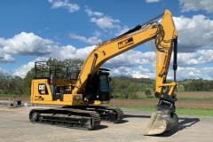323-excavator